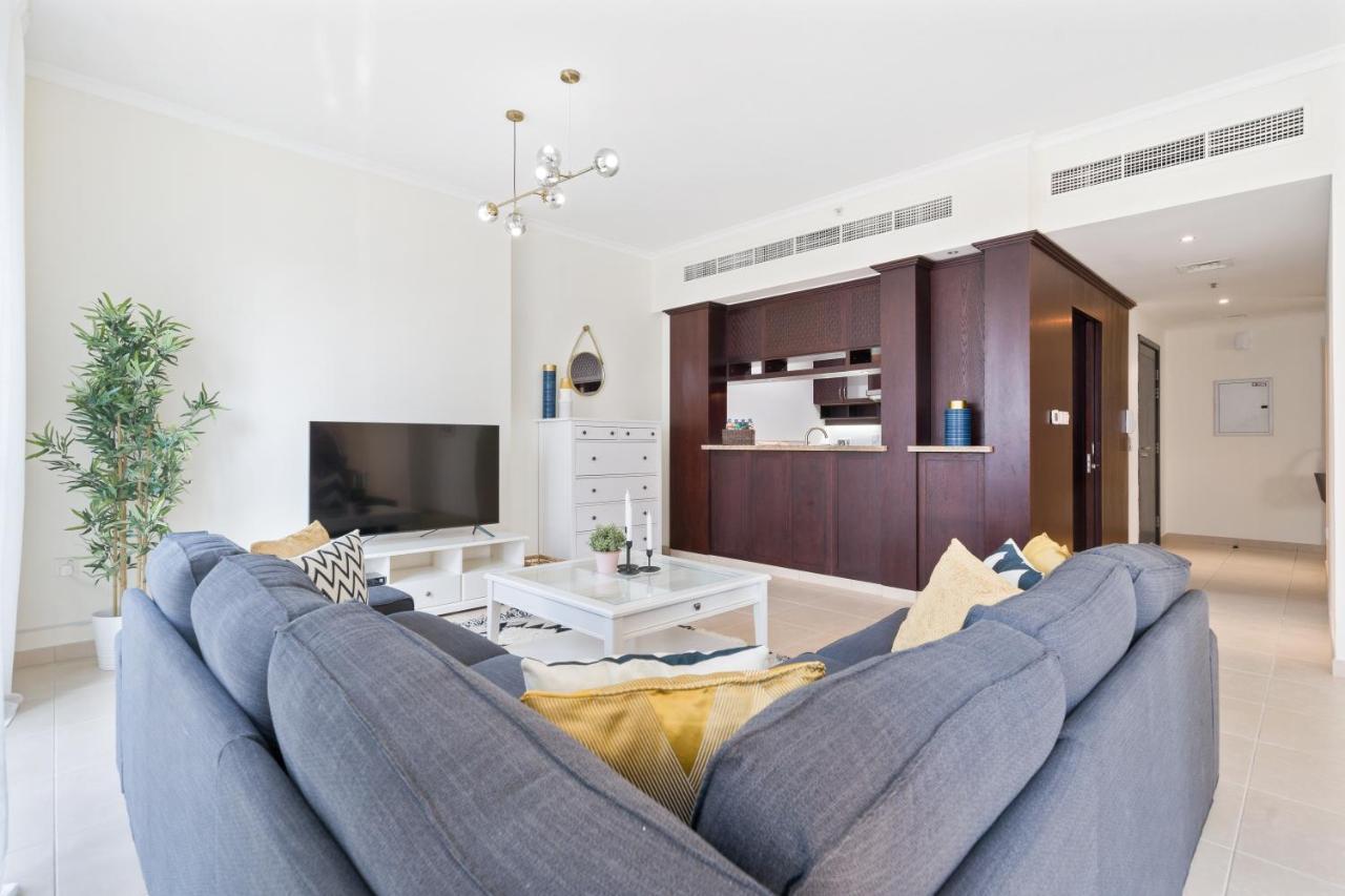 Stylish Apartment With Partial Burj Khalifa View Dubaj Exteriér fotografie